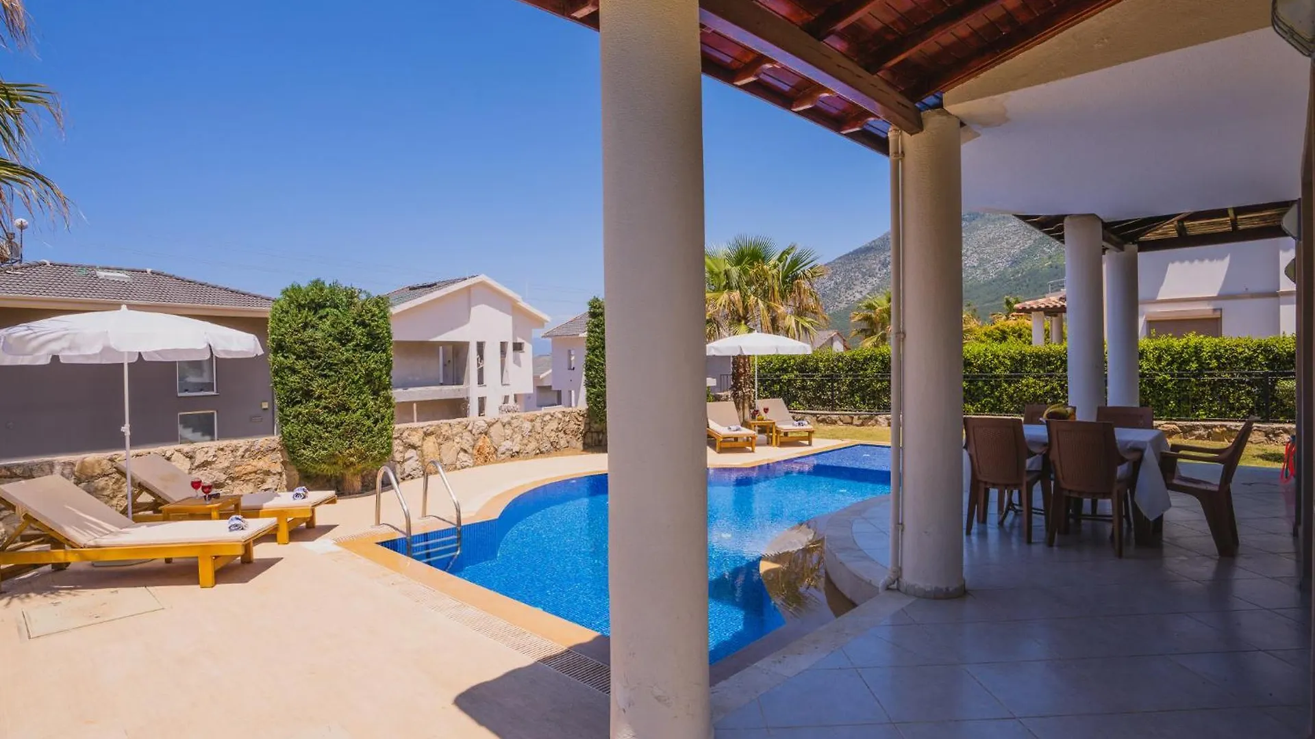 Fethiye Ovacikta 3+1 Oezel Havuzlu Villa Royal 15 Turquia