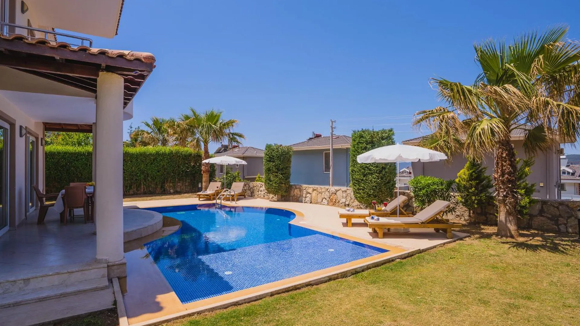 Fethiye Ovacikta 3+1 Oezel Havuzlu Villa Royal 15