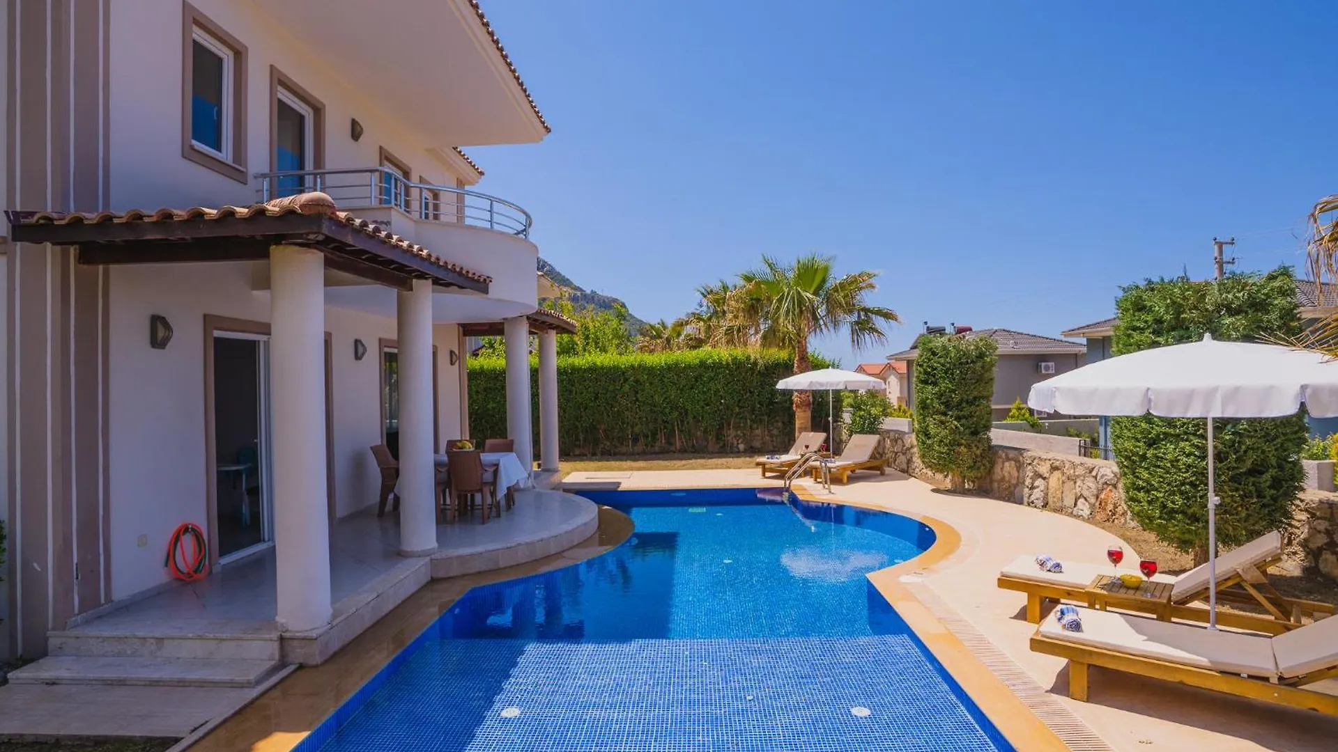 Fethiye Ovacikta 3+1 Oezel Havuzlu Villa Royal 15 Turquia